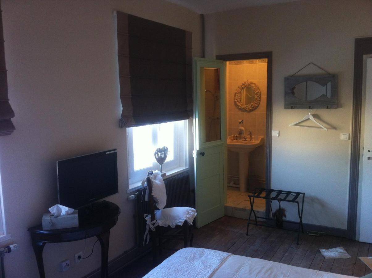 ル・クロトワ オー ミル ドゥーサー Bed & Breakfast 部屋 写真