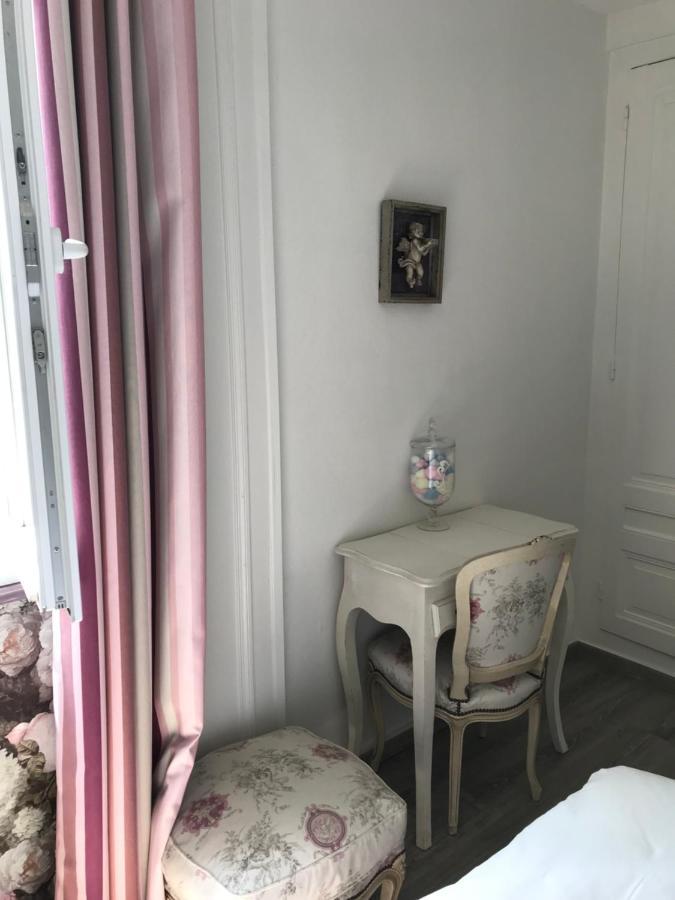 ル・クロトワ オー ミル ドゥーサー Bed & Breakfast エクステリア 写真